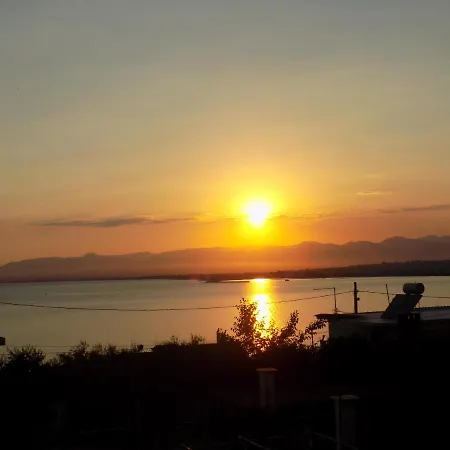 Διαμέρισμα Coastal Haven *